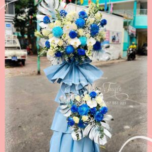 Giao nhanh kệ khai trương Đại Cát Tường Xanh